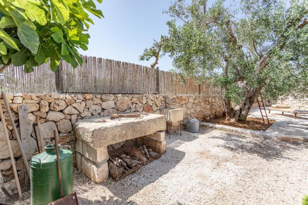Bed and Breakfast Trullo Santovia Sant Isidoro  Exterior foto